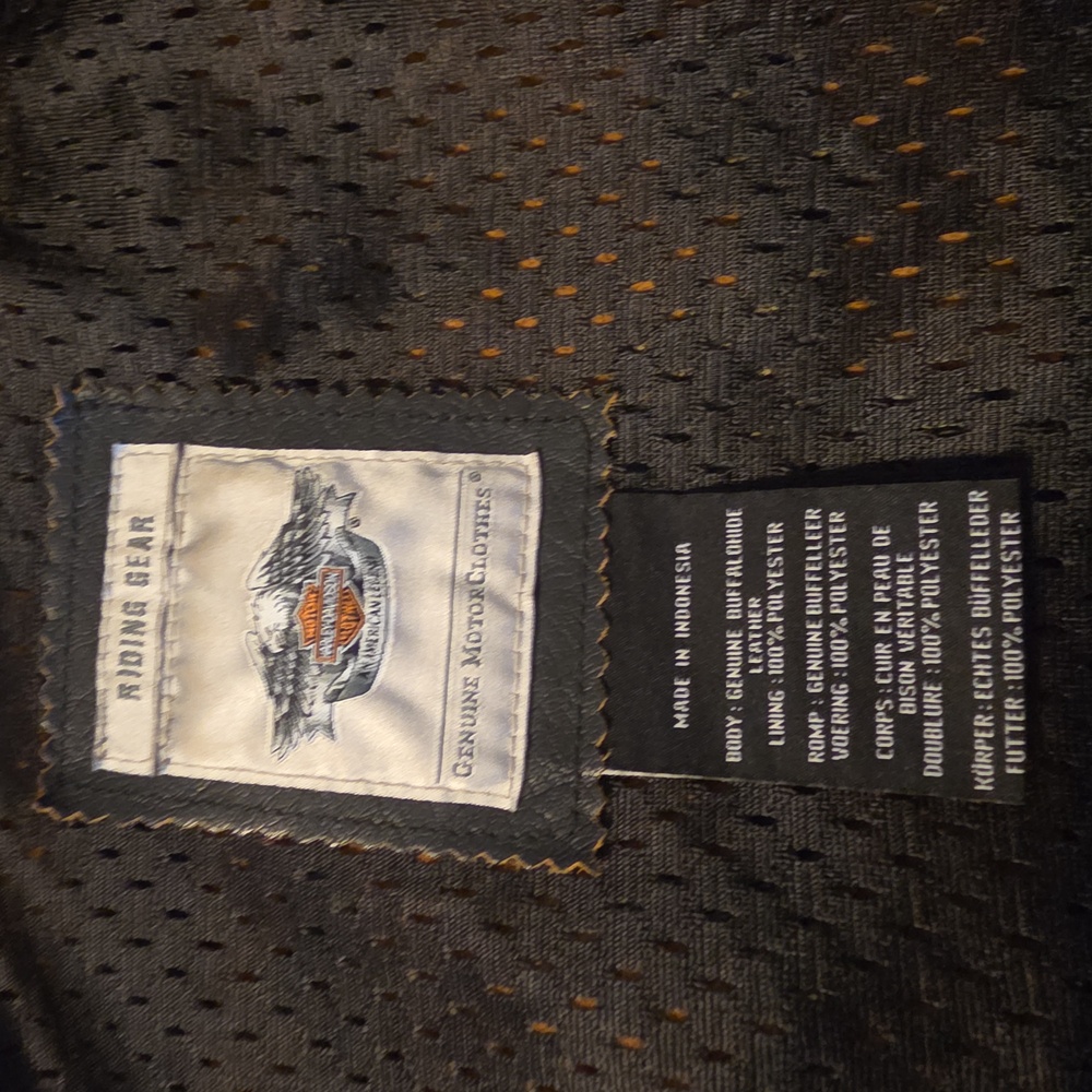 Harley-Davidson Black Leather Jacket with Brown Stitching - Picture 5 of 11